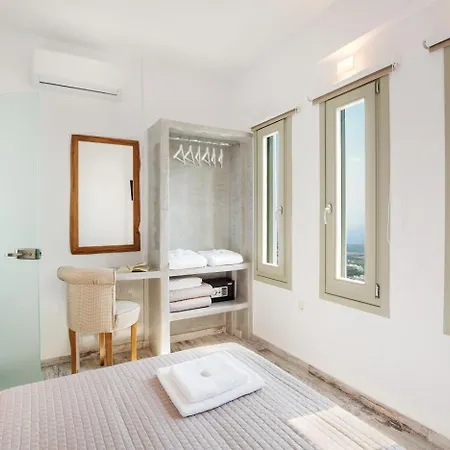 Kathrin With Heated Private Jacuzzi