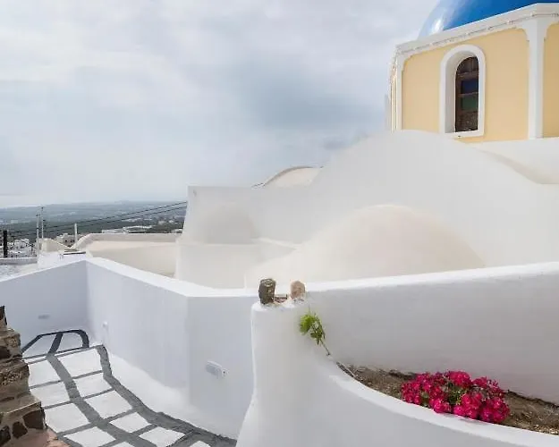 Kathrin With Heated Private Jacuzzi