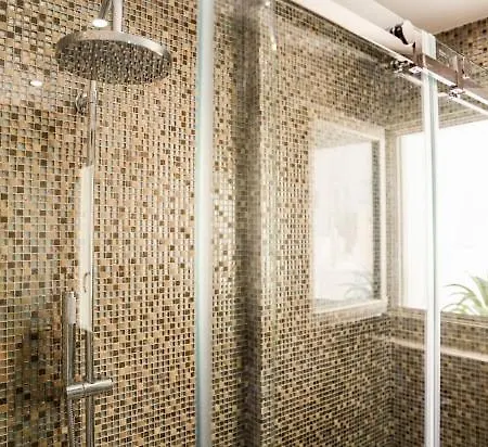 Kathrin With Heated Private Jacuzzi شقة ثيرا